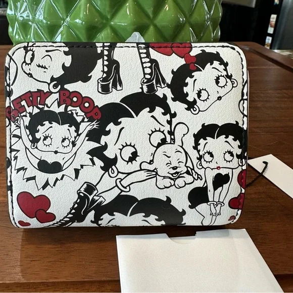Limited Edition Betty Boop x Marc Jacobs Wallet NWT - Picture 2 of 7
